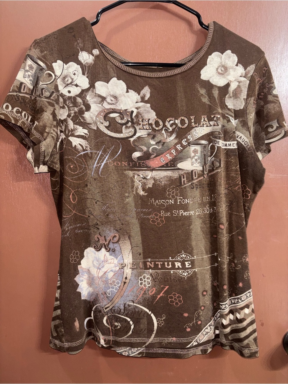 Women’s Brown Floral Graphic Short Sleeve Tee